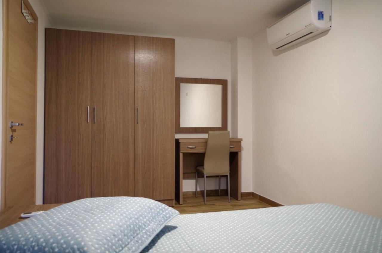 Anesis Luxury Apartments Skala Sotiros Ngoại thất bức ảnh