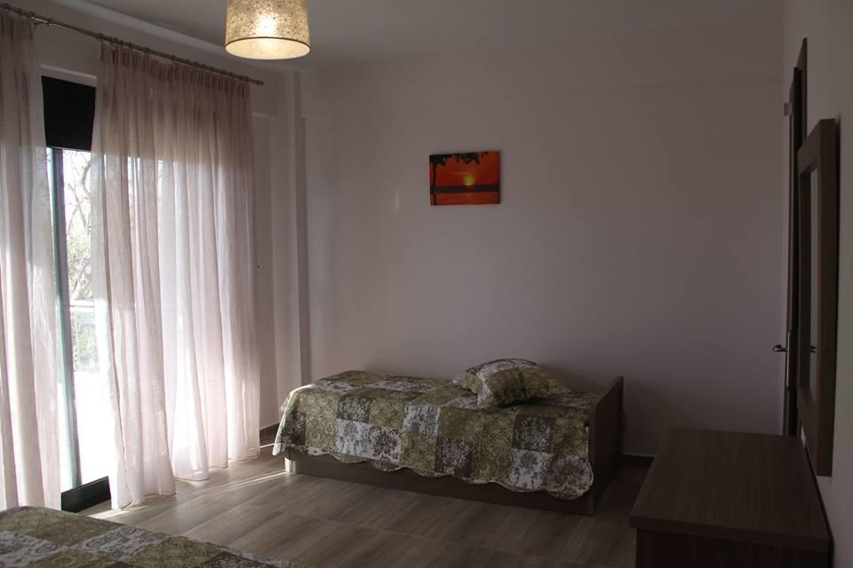 Anesis Luxury Apartments Skala Sotiros Ngoại thất bức ảnh