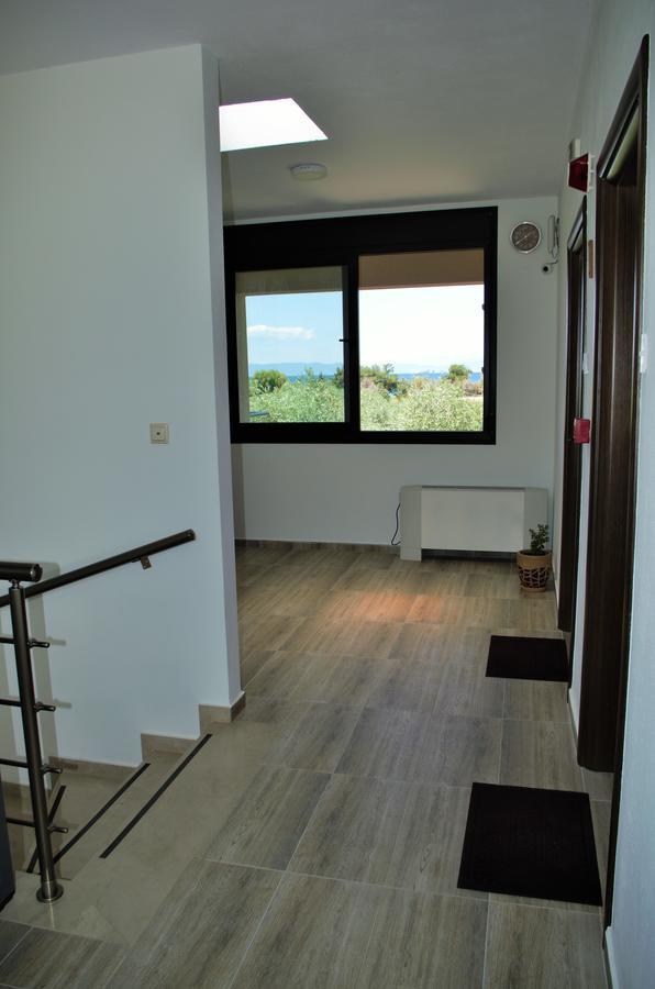 Anesis Luxury Apartments Skala Sotiros Ngoại thất bức ảnh