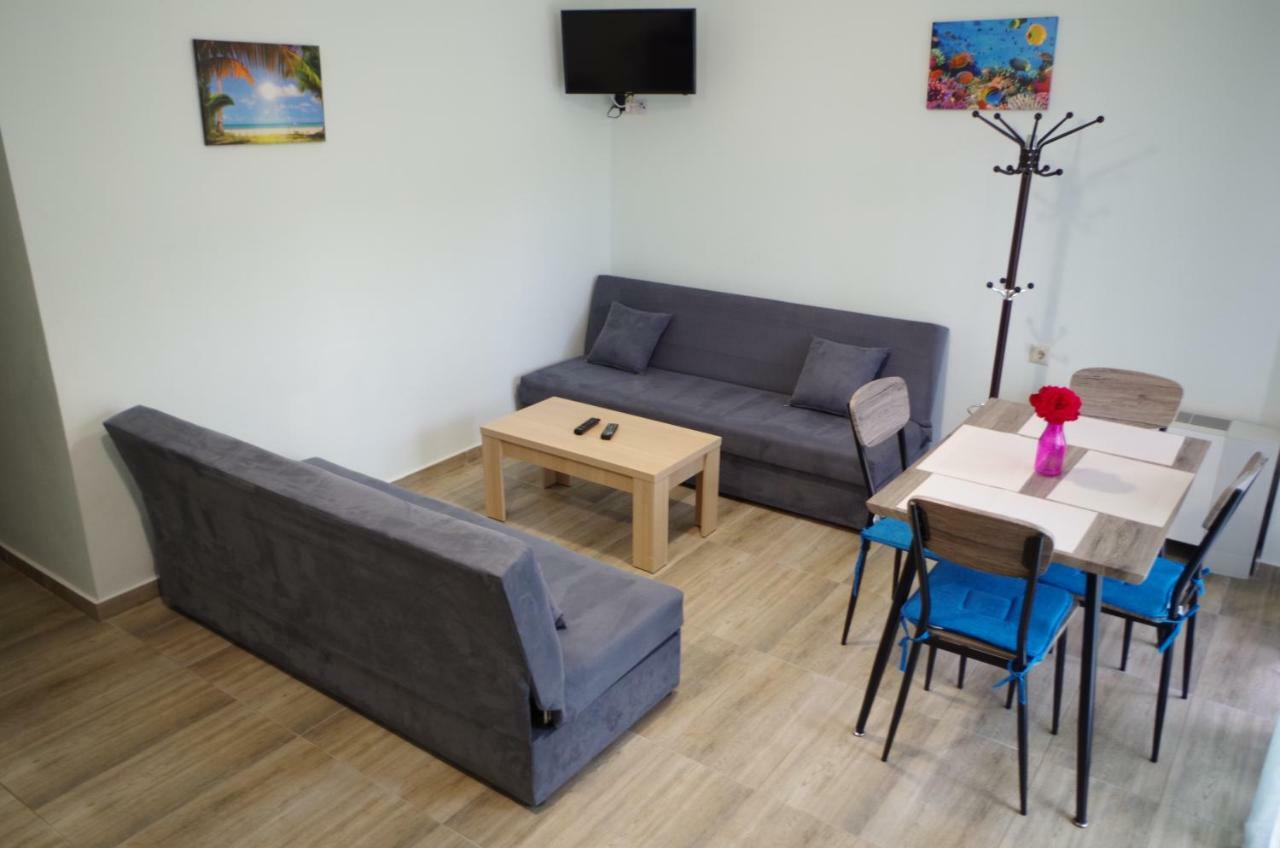 Anesis Luxury Apartments Skala Sotiros Ngoại thất bức ảnh